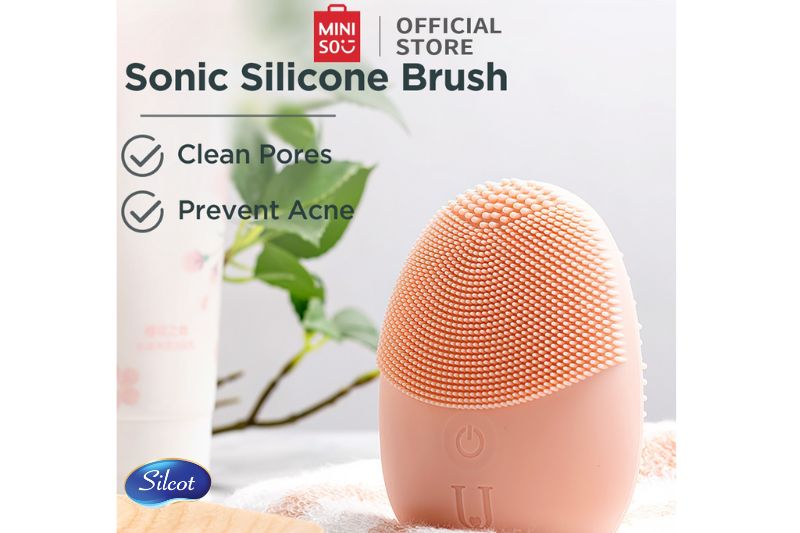Miniso Silicone Facial Cleanser
