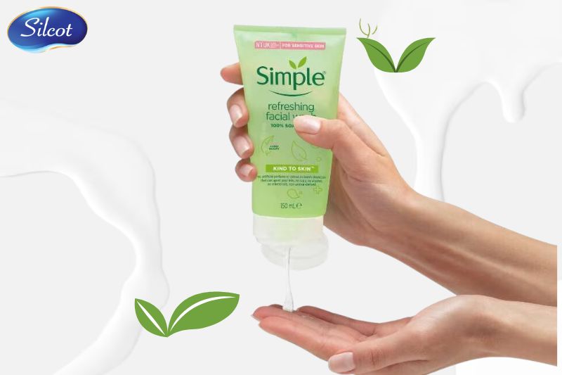 Sữa rửa mặt Simple Refreshing Facial Wash