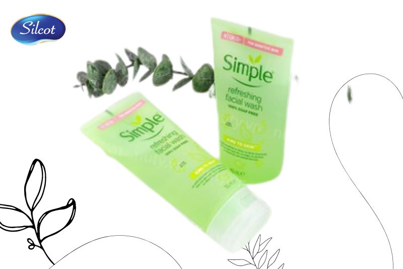 Sữa rửa mặt dạng gel Simple Skin To Skin Refreshing Facial Wash Gel