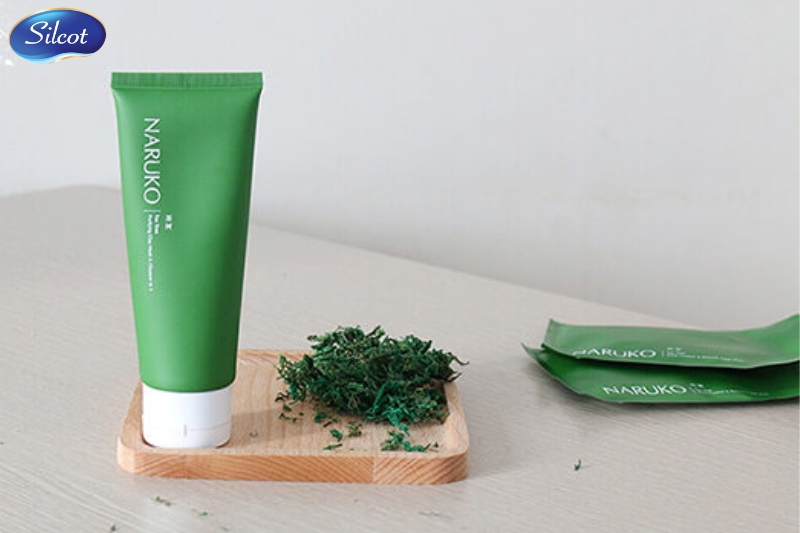 Naruko Tea Tree Purifying Clay Mask and Cleanser in 1