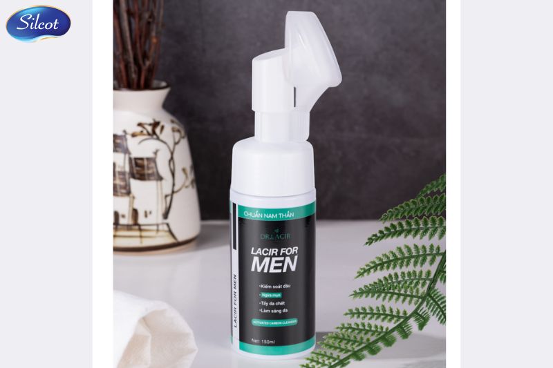 Sữa rửa mặt than hoạt tính Lacir For Men Face Wash dành riêng cho nam giới chứa các thành phần và công dụng chính sau