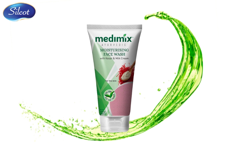 Medimix Moisturising Face Wash With Kesar & Milk Cream
